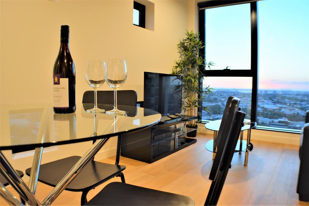 Royal Stays Apartments Melbourne- Clarke St Luaran gambar